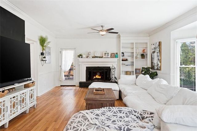 2943 Canton Chase Drive, Marietta, GA 30062