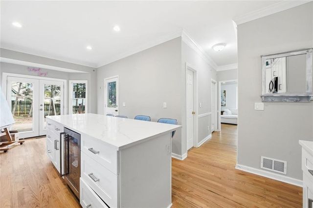 2943 Canton Chase Drive, Marietta, GA 30062