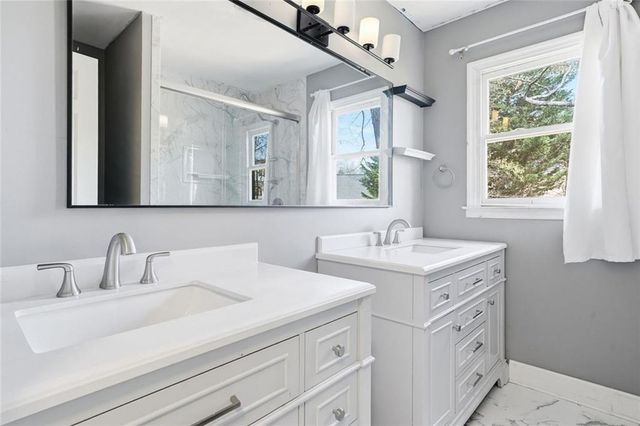 2943 Canton Chase Drive, Marietta, GA 30062