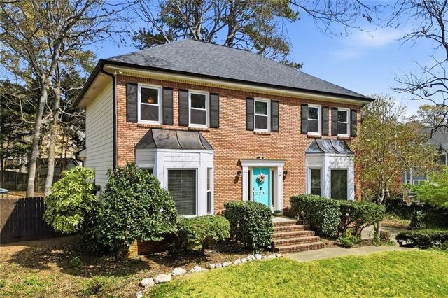 2943 Canton Chase Drive, Marietta, GA 30062