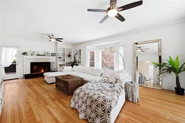 2943 Canton Chase Drive, Marietta, GA 30062