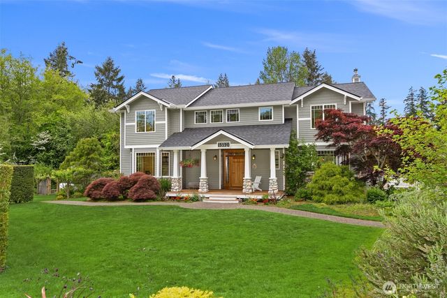 15390 Broom Street NE, Bainbridge Island, WA 98110