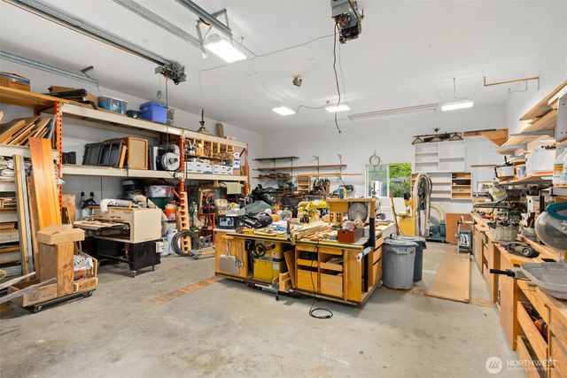 15390 Broom Street NE, Bainbridge Island, WA 98110