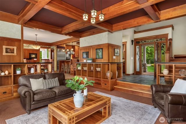 15390 Broom Street NE, Bainbridge Island, WA 98110