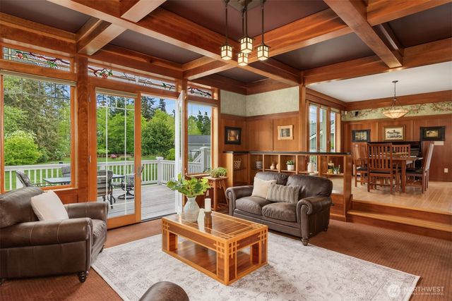 15390 Broom Street NE, Bainbridge Island, WA 98110