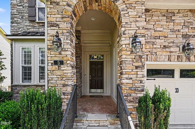 5 Teahouse Court, Durham, NC 27707