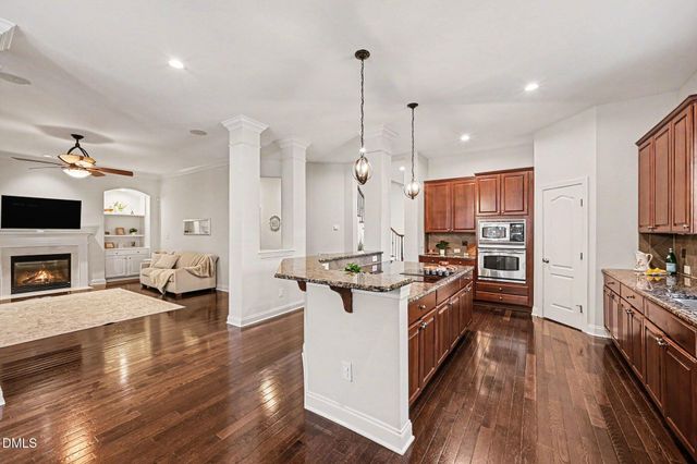 5 Teahouse Court, Durham, NC 27707