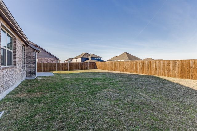 411 Parkford Drive, Fate, TX 75087
