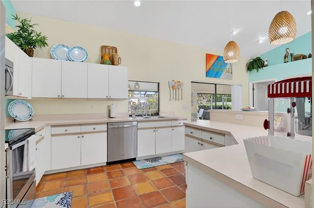 2123 SW 49th TER, Cape Coral, FL 33914