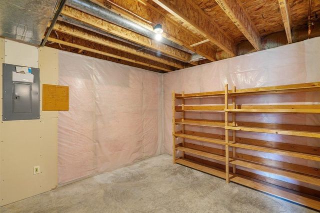 6703 S Meadow St, Spokane, WA 99224