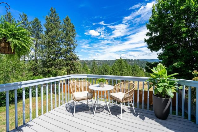 6703 S Meadow St, Spokane, WA 99224