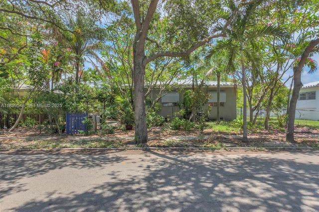 1910 Washington Street, Hollywood, FL 33020