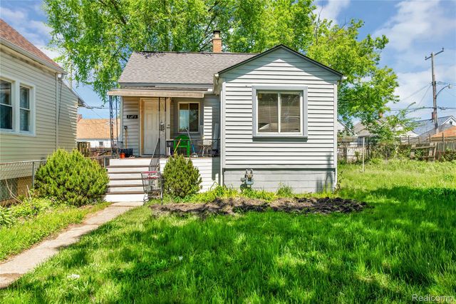 3875 Sobieski Street, Hamtramck, MI 48212