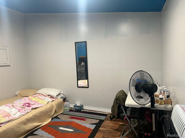 3875 Sobieski Street, Hamtramck, MI 48212