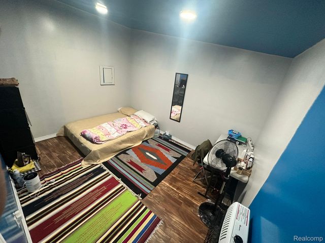 3875 Sobieski Street, Hamtramck, MI 48212