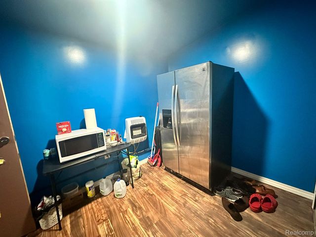 3875 Sobieski Street, Hamtramck, MI 48212