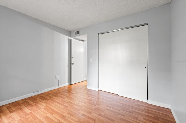 14323 HANGING MOSS CIRCLE 102, Tampa, FL 33613