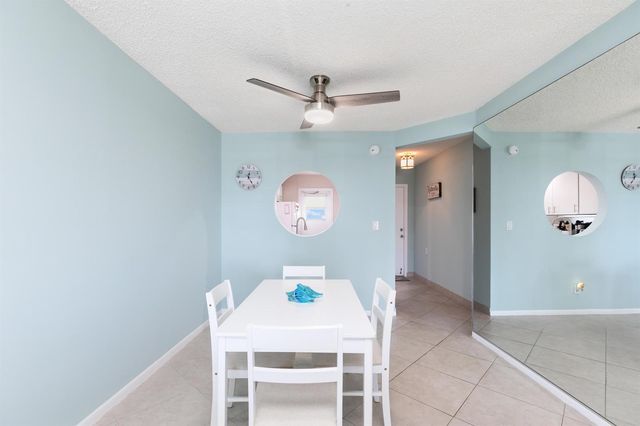 2731 NE 14th Street Causeway NE Apt 612, Pompano Beach, FL 33062