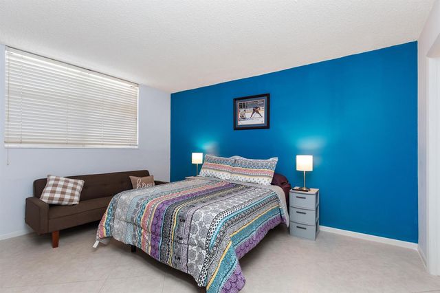 2731 NE 14th Street Causeway NE Apt 612, Pompano Beach, FL 33062