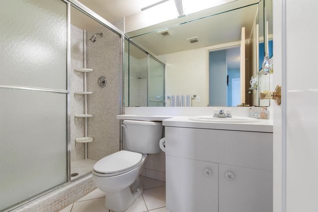 2731 NE 14th Street Causeway NE Apt 612, Pompano Beach, FL 33062