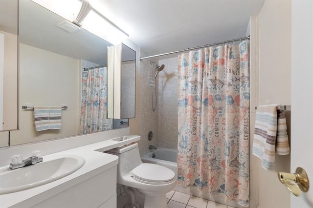 2731 NE 14th Street Causeway NE Apt 612, Pompano Beach, FL 33062