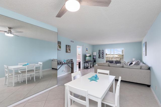 2731 NE 14th Street Causeway NE Apt 612, Pompano Beach, FL 33062