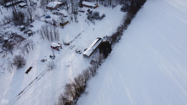 9985 N Private Road 875 W, Elizabethtown, IN 47232