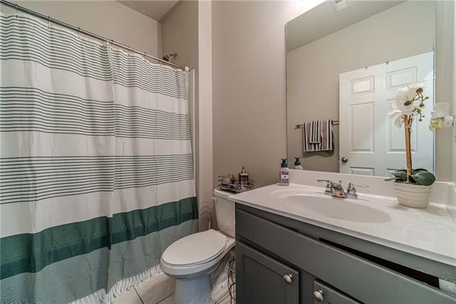 17 Mulberry Bush Drive, Loganville, GA 30052