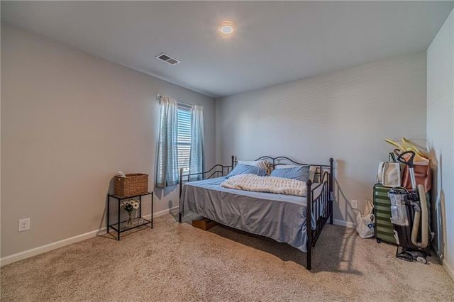 17 Mulberry Bush Drive, Loganville, GA 30052