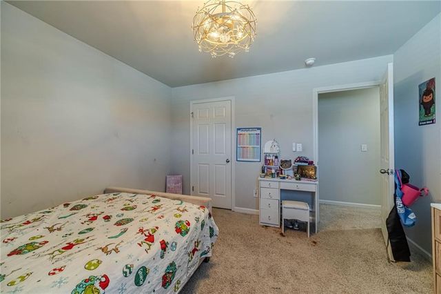 17 Mulberry Bush Drive, Loganville, GA 30052