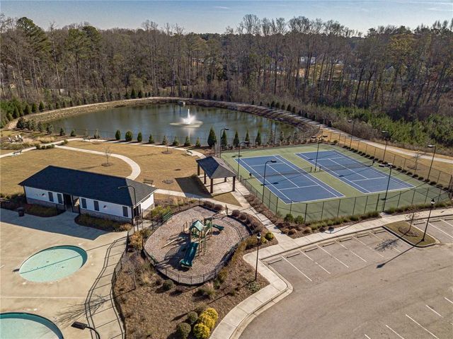 17 Mulberry Bush Drive, Loganville, GA 30052