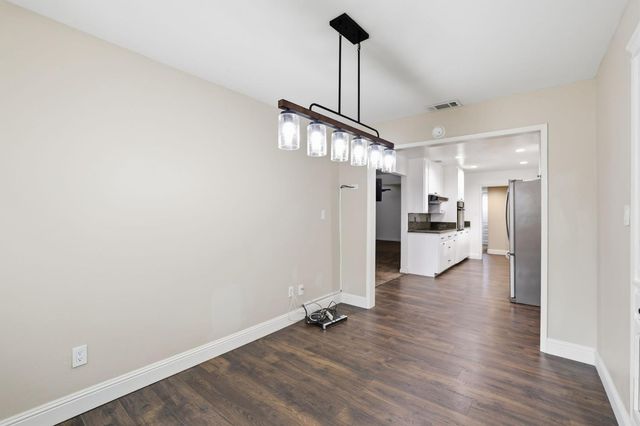 7950 Bar Du Ln, Sacramento, CA 95829