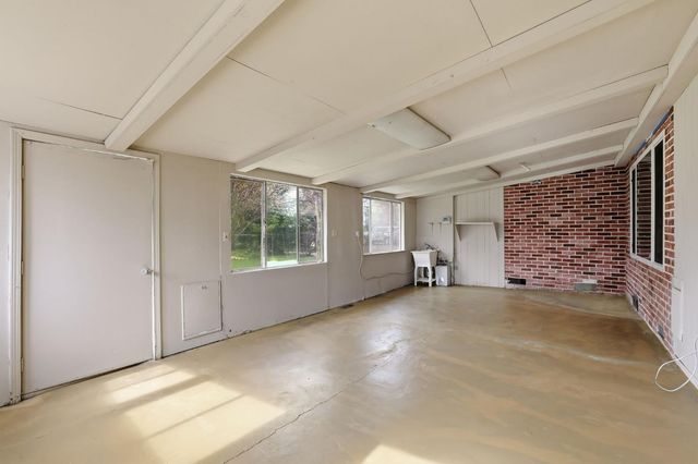 7950 Bar Du Ln, Sacramento, CA 95829