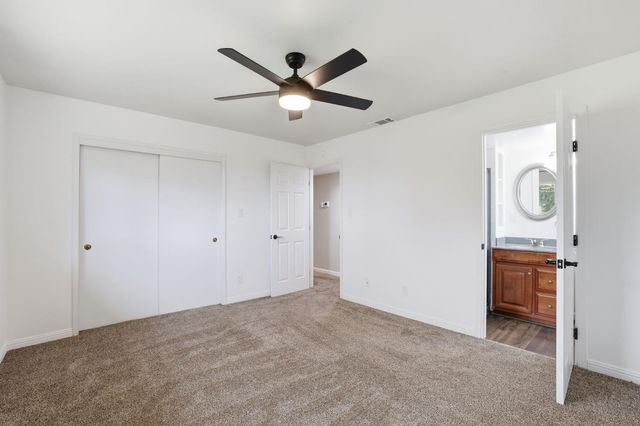 7950 Bar Du Ln, Sacramento, CA 95829