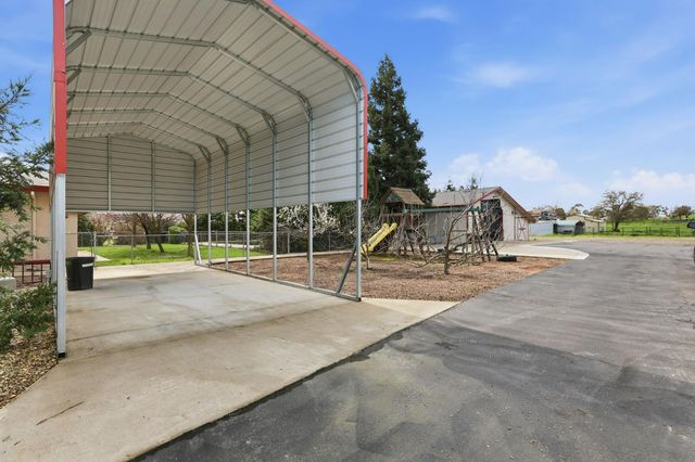 7950 Bar Du Ln, Sacramento, CA 95829