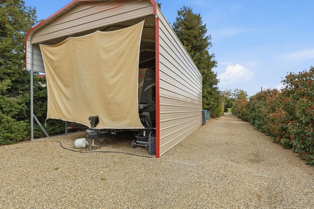 7950 Bar Du Ln, Sacramento, CA 95829