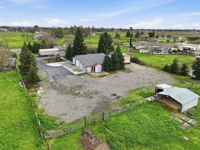 7950 Bar Du Ln, Sacramento, CA 95829