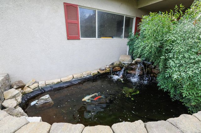 7950 Bar Du Ln, Sacramento, CA 95829