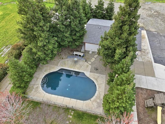 7950 Bar Du Ln, Sacramento, CA 95829