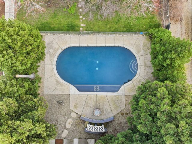 7950 Bar Du Ln, Sacramento, CA 95829