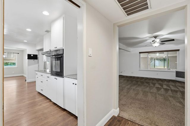 7950 Bar Du Ln, Sacramento, CA 95829