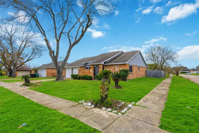 16702 Quail Meadow Drive, Houston, TX 77489