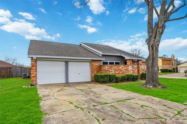 16702 Quail Meadow Drive, Houston, TX 77489