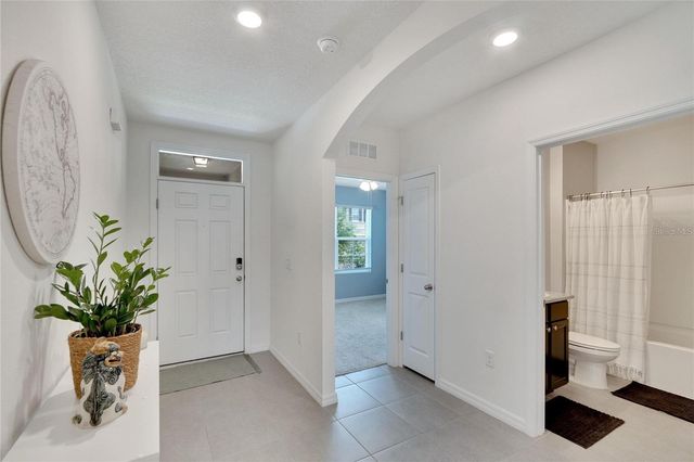 10324 GEESE TRAIL CIRCLE, Sun City Center, FL 33573