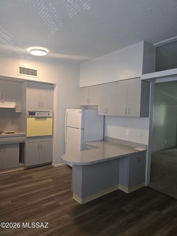 3507 E 3rd St Unit J, Tucson, AZ 85716