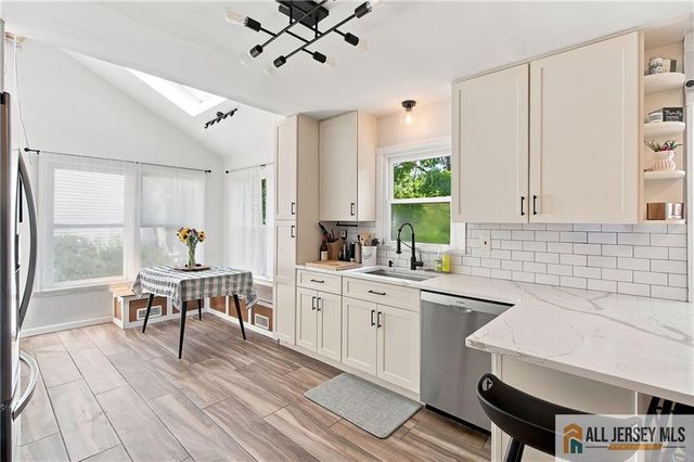 31 Allison Drive, East Brunswick, NJ 08816