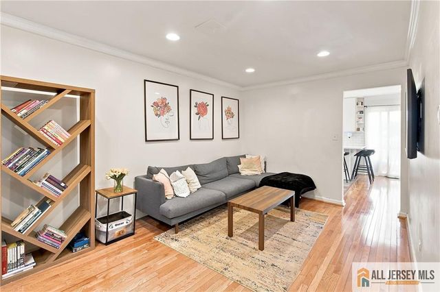 31 Allison Drive, East Brunswick, NJ 08816