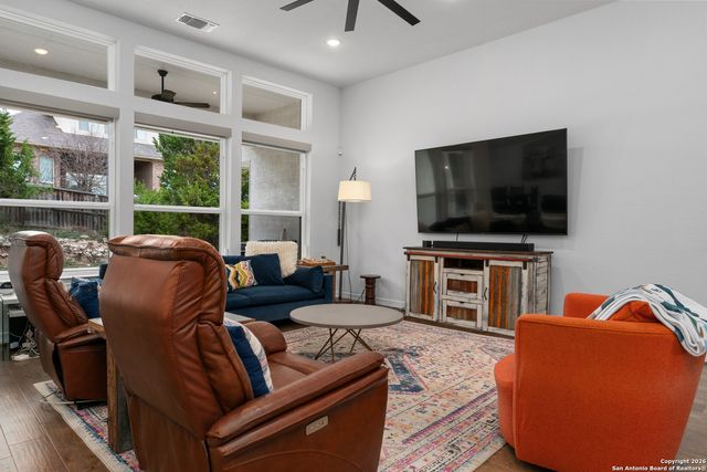 8517 Dana Elms, Boerne, TX 78015