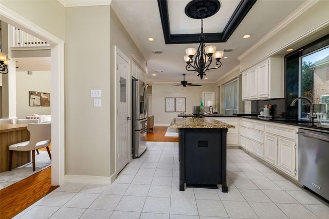 6705 Savannah Lane, Fort Worth, TX 76132