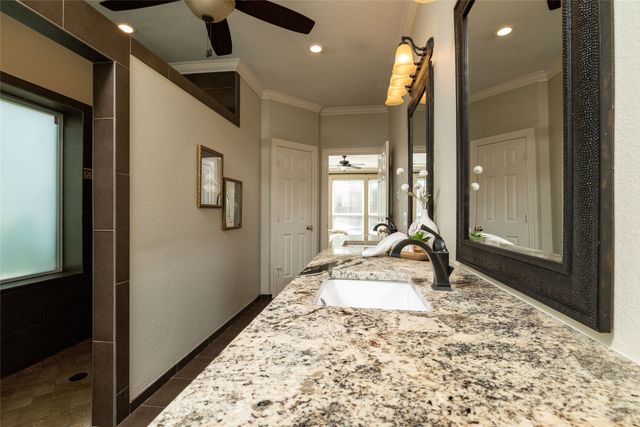 6705 Savannah Lane, Fort Worth, TX 76132